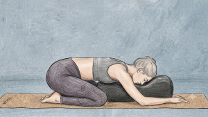 Persona con dolor haciendo yoga
